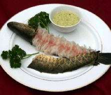 吃鱼不当易惹致命重疾：空腹吃鱼或致“痛风”
