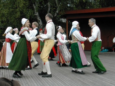 轻松节假日旅途新八招