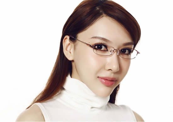 张婉悠最新眼镜广告片