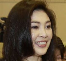 泰国女总理性感妩媚生活照