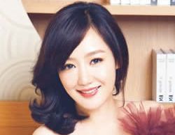 男人须知：女人对你有好感的4大信号