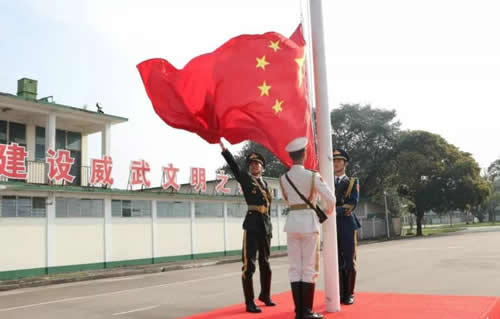 国旗礼仪要遵守，位置摆放学问多