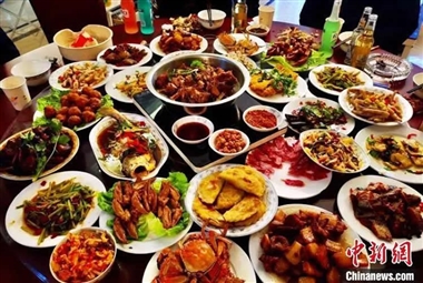 中国领导人为什么在元旦而不是春节发表新年贺词？