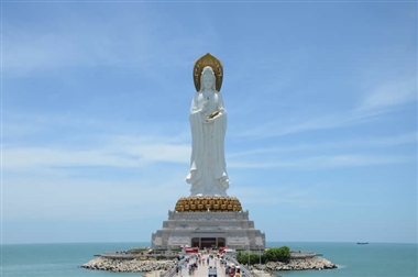 心善人正，大富大贵